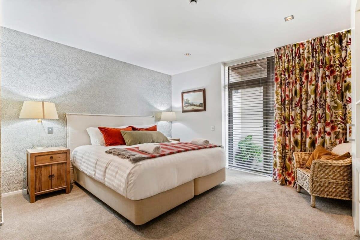 Pembroke Luxury Apartment Ванака Екстер'єр фото