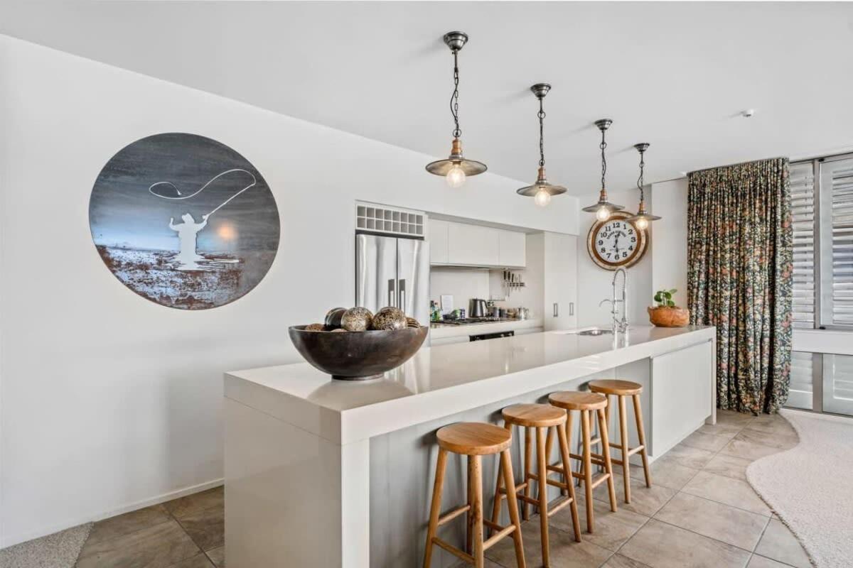 Pembroke Luxury Apartment Ванака Екстер'єр фото